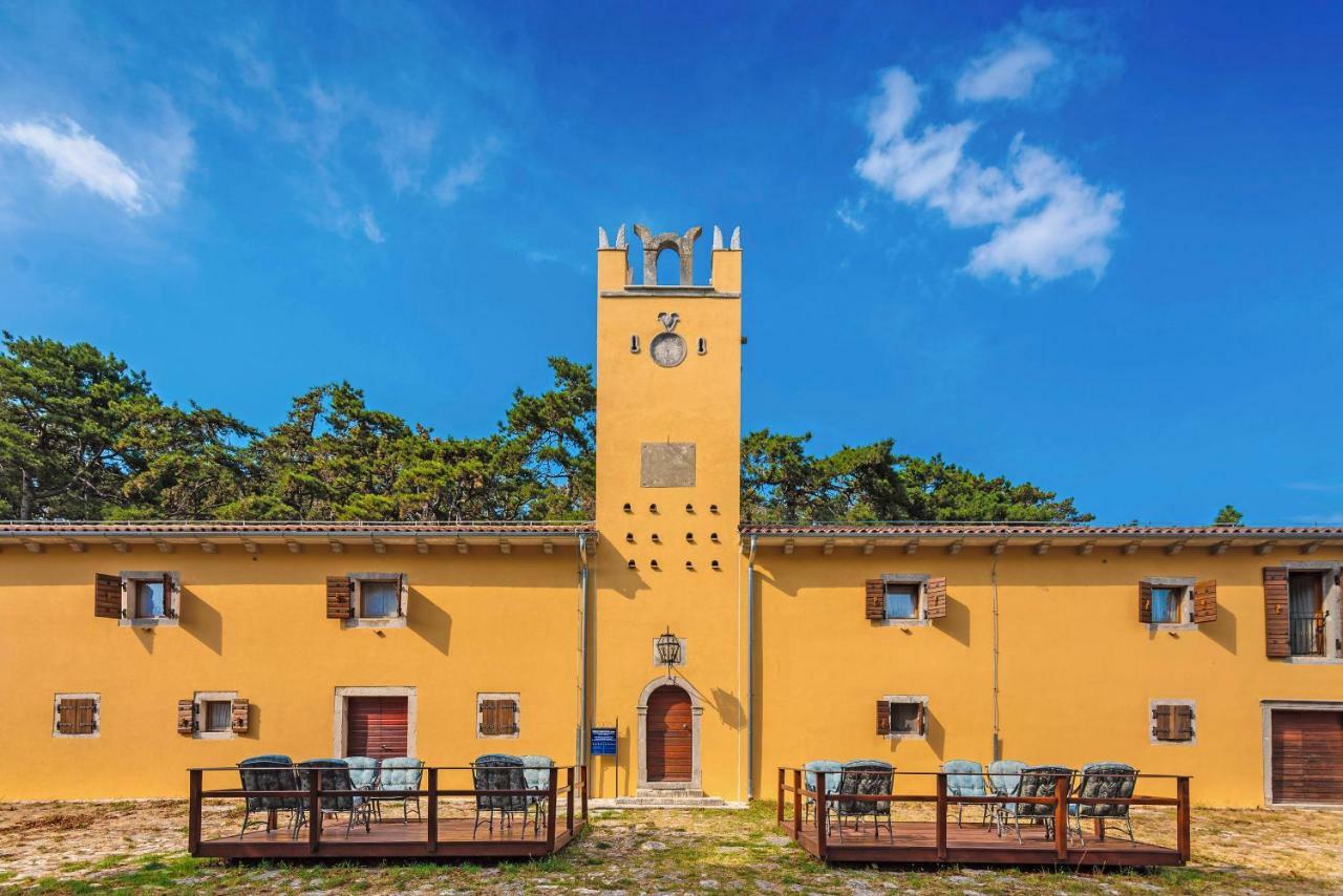 Kastel Pineta In Sveti Martin * Istrien Otel Nedeščina Dış mekan fotoğraf